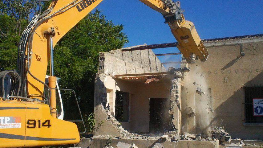 Démolition près de Bollène